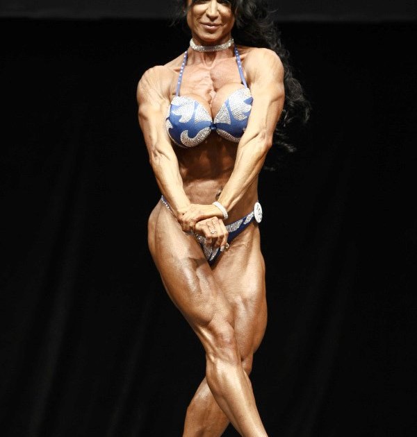 2012 Toronto Pro - Women's Physique - Rhonda Lee Quaresma ...