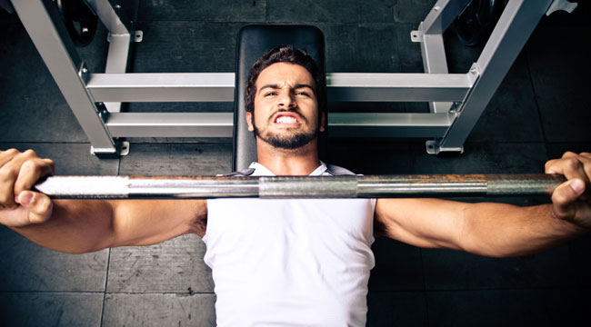 How to Spot Correctly - Spotting the Bench, Squat, and Deadlift in the Gym  