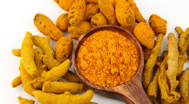 https://www.muscleandfitness.com/wp-content/uploads/2013/10/turmeric1.jpg?w=650&quality=86&strip=all