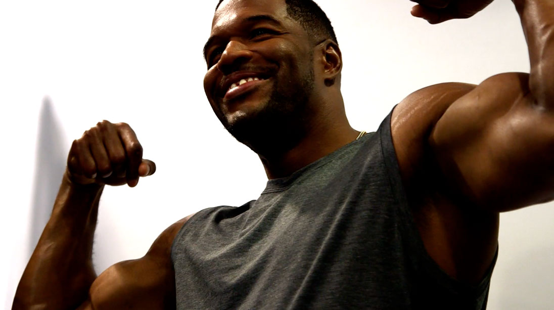 Behind the Scenes at Michael Strahan's October Cover Shoot | Muscle