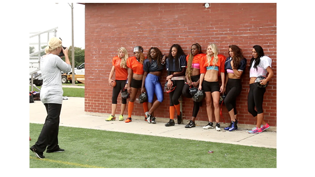 In New Docu-series, Oxygen Follows The Pretty. Strong. Women Of The  Legends Football League