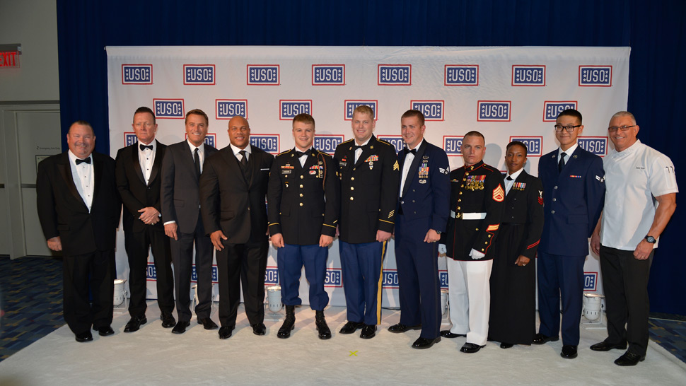 NFL Fans and Transitioning Service Members Win Big with USO at NFL