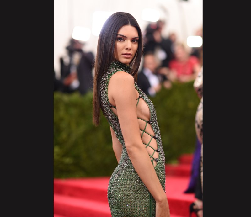 The 15 Hottest Photos Of Kendall Jenner Muscle And Fitness 