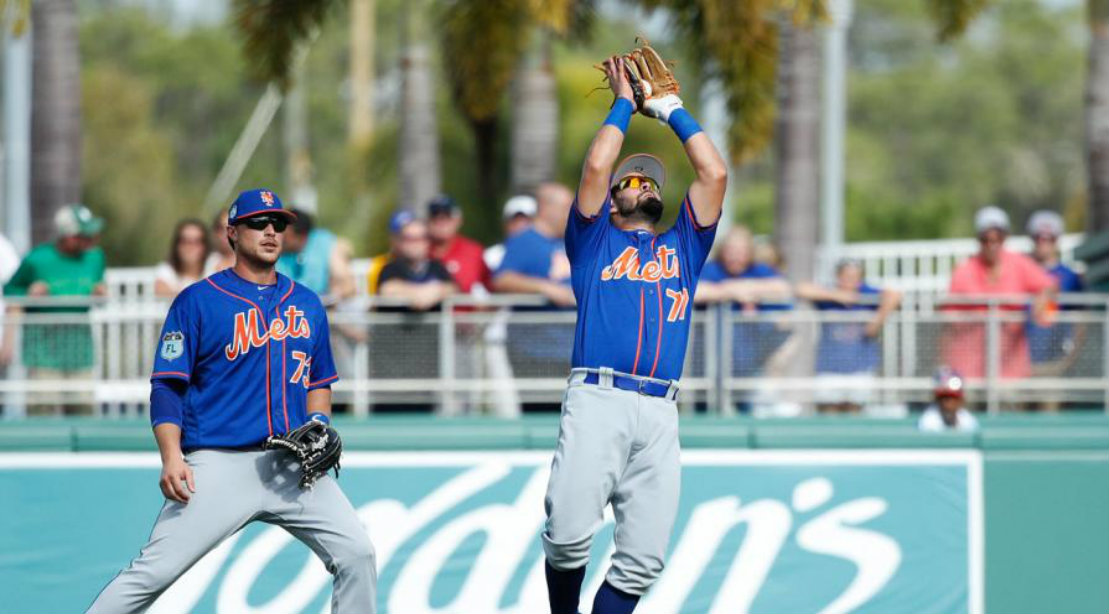 New York Mets prospect Luis Guillorme shows off ninja reflexes with  impressive bat catch