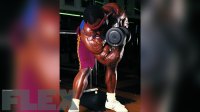 lee-haney-dumbbell-biceps-curl