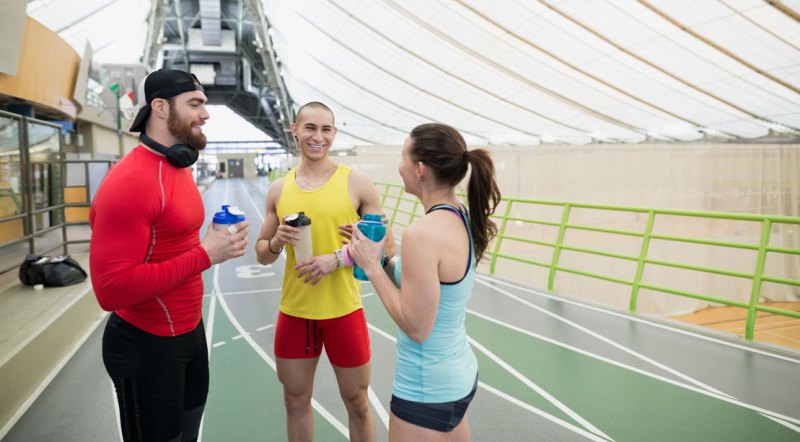 12 Hacks for Cleaning Your Gross Protein Shaker Bottle - Muscle