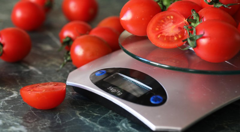 Step by Step Guidance on How to Portion Your Meal Prep Using a Food Scale 