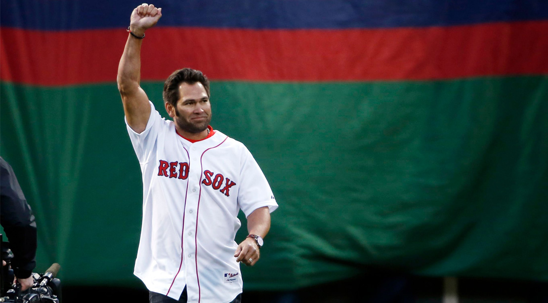 Ex-MLB star Johnny Damon sits in front row behind Donald Trump at