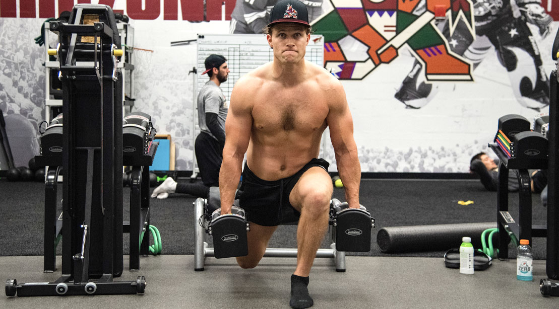 NHL-defenseman-Jakob-Chychrun-for-the-The-Arizona-Coyotes-Jakob-Chychrun-performing-a-bulgarian-dumbbell-split-squat.jpg